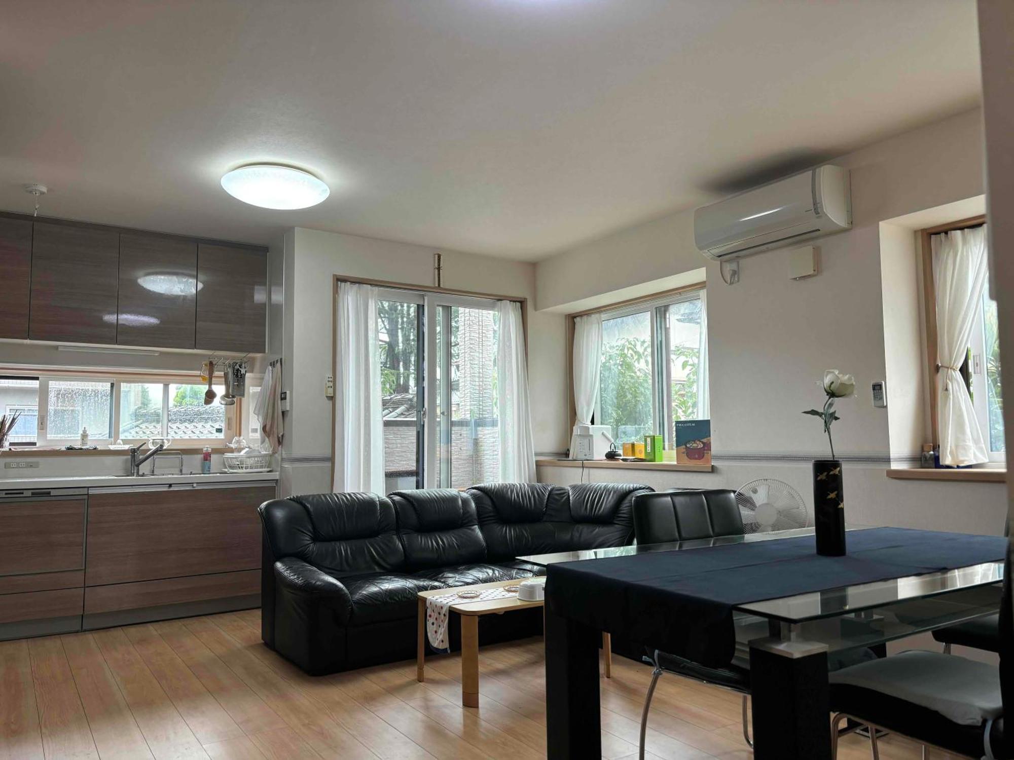 Guest House Harukawa Ōsaka Extérieur photo