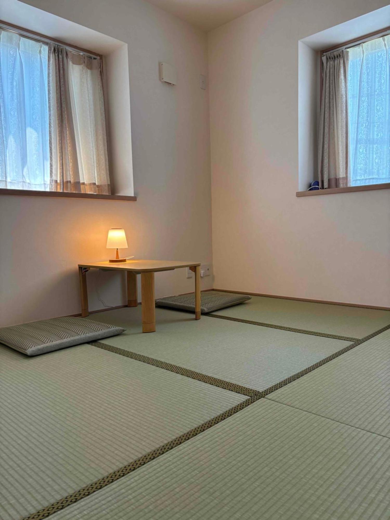 Guest House Harukawa Ōsaka Extérieur photo